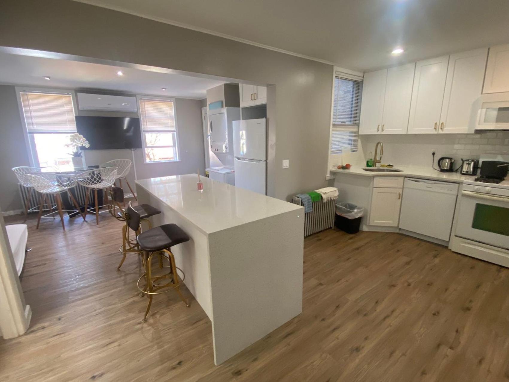 Cozy Apartments Woodside Near Manhattan Нью-Йорк Экстерьер фото